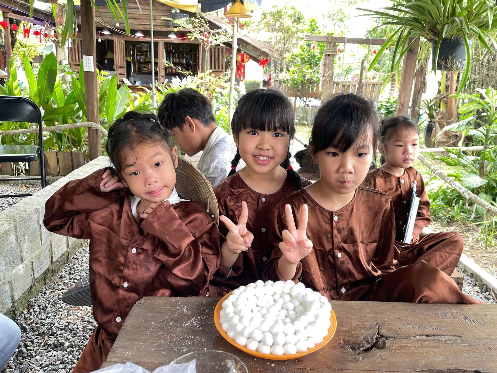 Tour gia đình